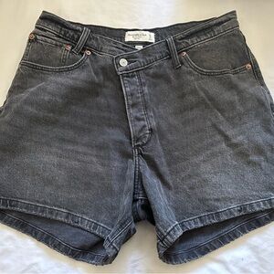 Abercrombie & Fitch The Dad Short